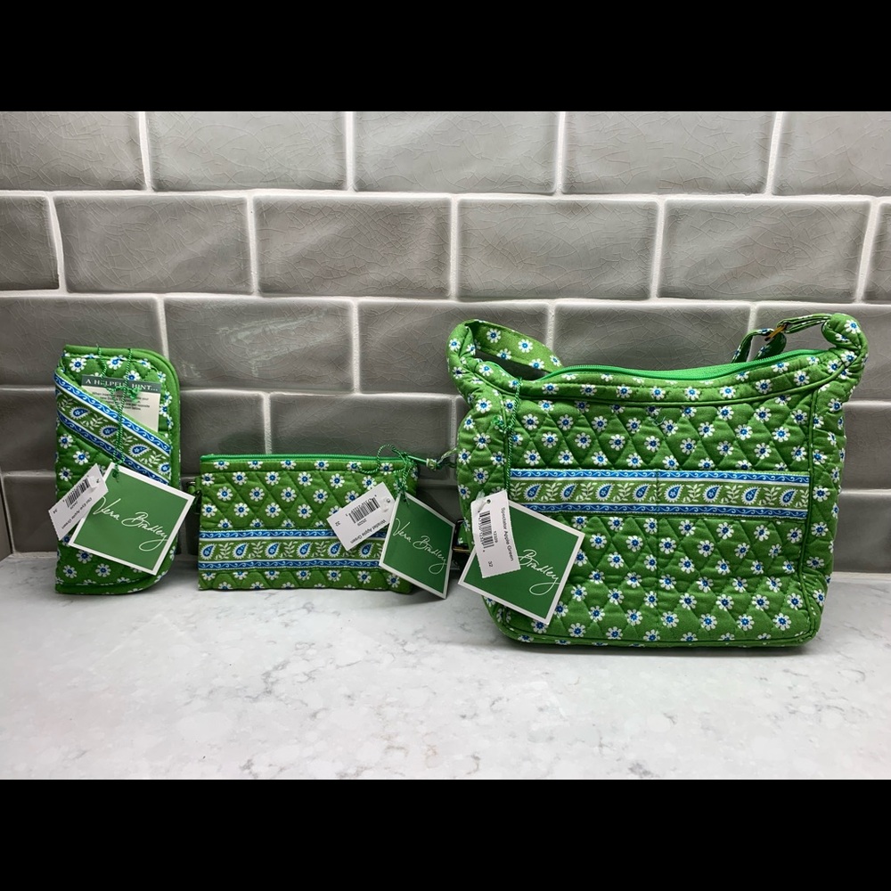 Vera Bradley 3 piece purse set